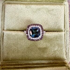 Elegant Blue and Silver Women's Ring